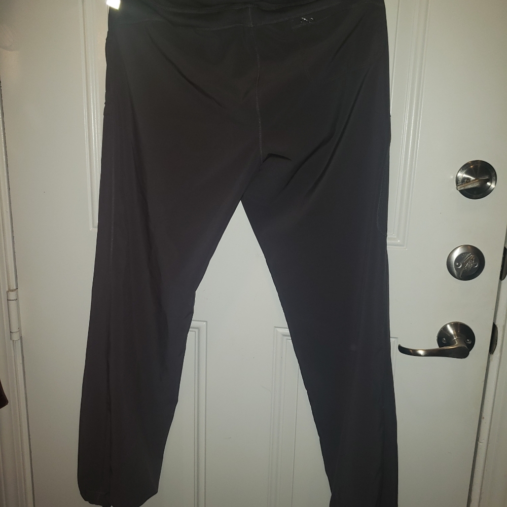Cherokee Infinity Med scrub bottom